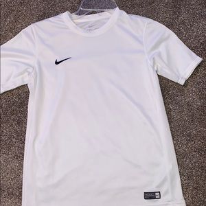 Dry fit white nike shirt